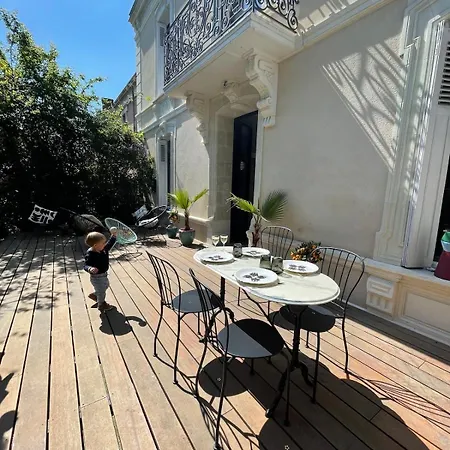 Folies Moderne 3 Proche Gare Villa *