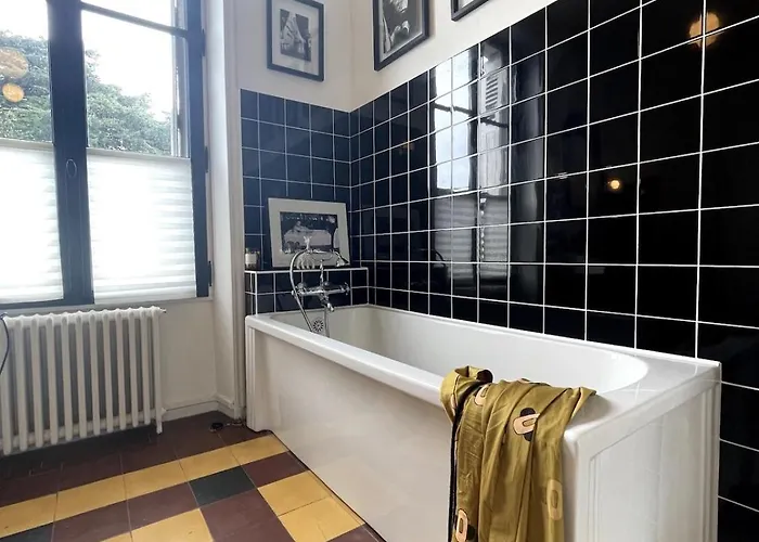 Folies Moderne 3 Proche Gare Villa *