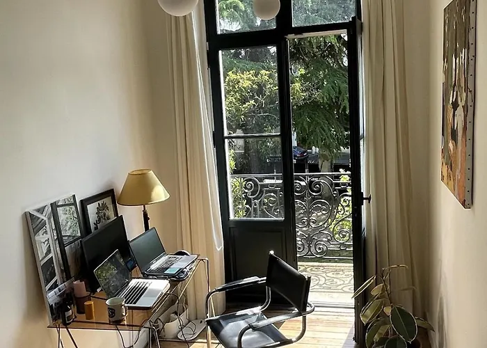 Folies Moderne 3 Proche Gare *