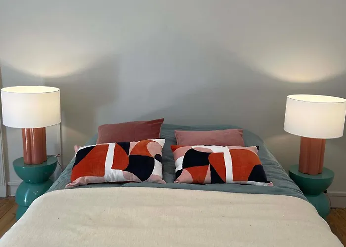 Folies Moderne 3 Proche Gare *